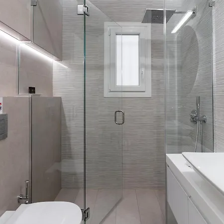 Sunny & Luxurious Penthouse With Terrace Apartment *