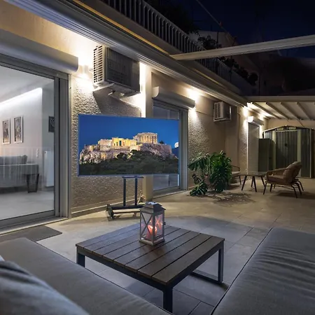 Sunny & Luxurious Penthouse With Terrace Athens